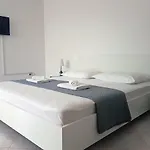 Apartamento Saric 2 *