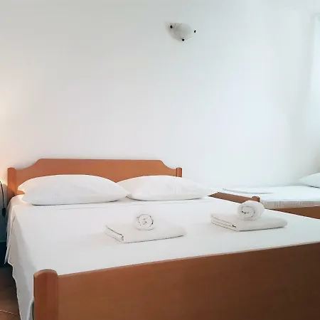 Apartamento Saric 2 *